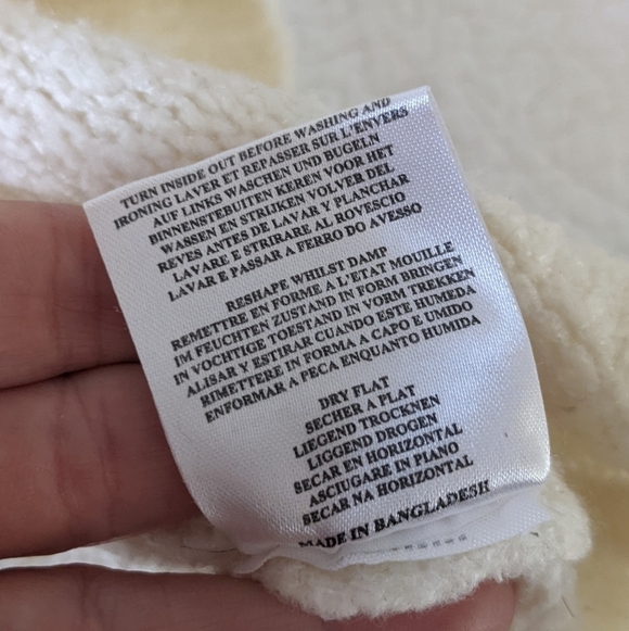 BRAVE Soul London Y2K Oversized Low V Neck Cream Sweater M - Picture 10 of 14